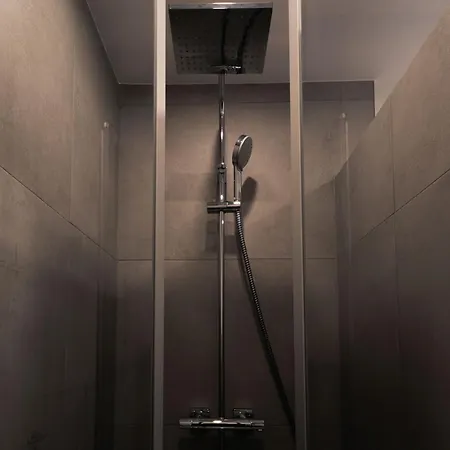 Appartamento Lu16 Three - Neu Renoviert, Modern & Zentral Mit Kueche - Bema