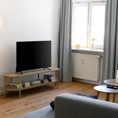 Appartamento Lu16 Three - Neu Renoviert, Modern & Zentral Mit Kueche - Bema